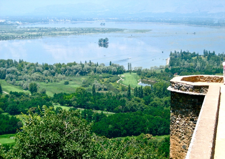 ROMANTIC KASHMIR TOUR PACKAGE - Countryside Kashmir